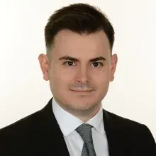 Op. Dr. Engin Dereköylü — Üroloji. Portre fotoğrafı.
