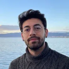 Kl. Psk. Emre Gökçeoğlu — Psikoloji, Kocaeli. Portre fotoğrafı.
