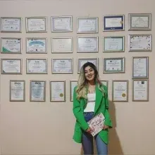 Psk. Zekiye Nur Özel — Psikoloji, Manisa. Portre fotoğrafı.