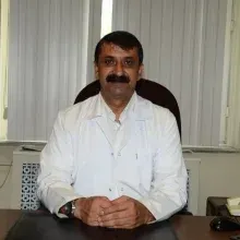 Prof. Dr. Abdurrahman Özçelik — Ortopedi Ve Travmatoloji, Eskişehir. Portre fotoğrafı.