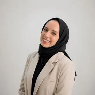Şeyma Karaatay Durmaz — Çocuk Gelişimi. Portre fotoğrafı.