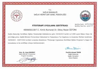 Doç. Dr. Oktay Hasan Öztürk profilinde yer alan galeri fotoğrafı.