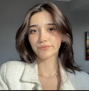 Dyt. İrem Kumsal profilinde yer alan galeri fotoğrafı.