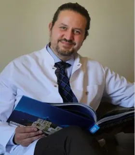 Doç. Dr. Ahmet Altıntaş profilinde yer alan galeri fotoğrafı.