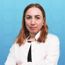 Uzm. Dr. Gülten Karasu — Çocuk Sağlığı Ve Hastalıkları, Pendik, İstanbul. Portre fotoğrafı.