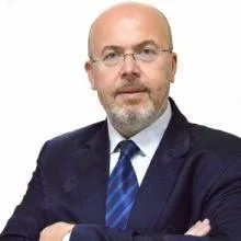 Prof. Dr. Hasan Hilmi Muratlı — Ortopedi Ve Travmatoloji, Pendik, İstanbul. Portre fotoğrafı.