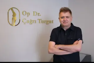Op. Dr. Çağrı Turgut profilinde yer alan galeri fotoğrafı.