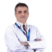 Op. Dr. Serdar Özyalçın — Ortopedi Ve Travmatoloji, Muratpaşa, Antalya. Portre fotoğrafı.