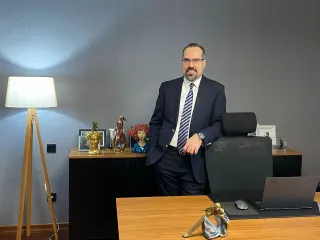 Op. Dr. Ertan Öztürk profilinde yer alan galeri fotoğrafı.