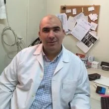 Op. Dr. Gündüz Kadir İstan — Beyin Ve Sinir Cerrahisi, Balıkesir. Portre fotoğrafı.