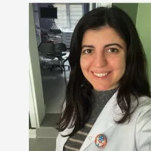Uzm. Dt. Ezgi Güren — Kocaeli. Portre fotoğrafı.