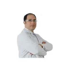 Doç. Dr. Nuh Mehmet Elmadağ — Ortopedi Ve Travmatoloji, Fatih, İstanbul. Portre fotoğrafı.