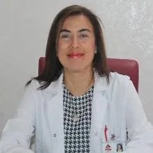 Op. Dr. Aylin İplik — Kadın Hastalıkları Ve Doğum, Çukurova, Adana. Portre fotoğrafı.