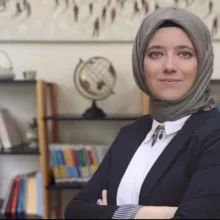 Kl. Psk. Zeynep Arslan — Psikoloji, İstanbul. Portre fotoğrafı.