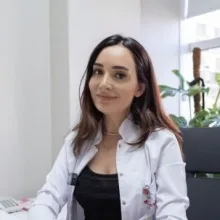 Op. Dr. Sibel Atağ — Kadın Hastalıkları Ve Doğum, Çukurova, Adana. Portre fotoğrafı.