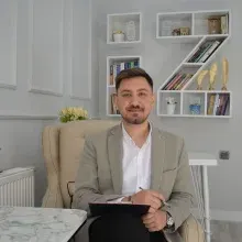 Psk. Dan. Furkan Aslan — Psikolojik Danışma ve Rehberlik, Kayseri. Portre fotoğrafı.