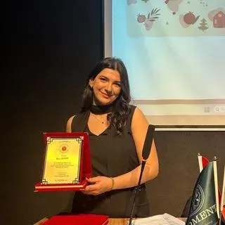 Psk. Ayça Yıldırım — Psikoloji, Hatay. Portre fotoğrafı.