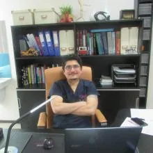 Op. Dr. Göktuğ Saraydaroğlu — Kulak Burun Boğaz, Bursa. Portre fotoğrafı.