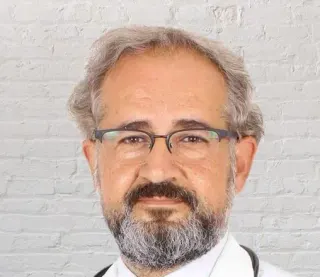 Doç. Dr. Mehmet Fatih Ayık profilinde yer alan galeri fotoğrafı.