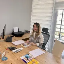 Psk. Dan. Sena Büyüksarıkulak — Psikolojik Danışma ve Rehberlik, Konya. Portre fotoğrafı.