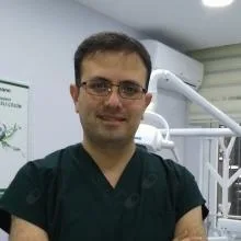 Uzm. Dt. Kaan Nejat — Çankaya, Ankara. Portre fotoğrafı.