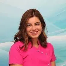 Dr. Dt. Evrim Bultan — İstanbul. Portre fotoğrafı.