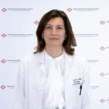 Dr. Öğr. Üyesi Pelin Koçdor — Kulak Burun Boğaz, Üsküdar, İstanbul. Portre fotoğrafı.