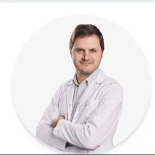 Doç. Dr. Ahmet Emin Okutan — Ortopedi Ve Travmatoloji, İlkadım, Samsun. Portre fotoğrafı.