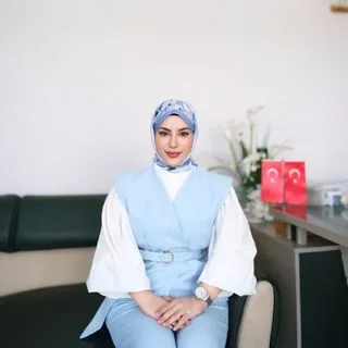 Dyt. Fatma Seylan — Diyetisyen, Gaziantep. Portre fotoğrafı.