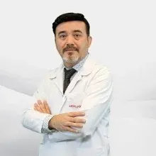 Uzm. Dr. Ümit Çınkır — Endokrinoloji Ve Metabolizma Hastalıkları, Şehitkamil, Gaziantep. Portre fotoğrafı.