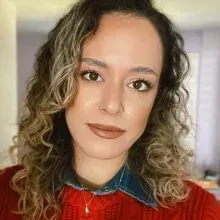 Psk. Ceren Özkan — Psikoloji, Kayseri. Portre fotoğrafı.