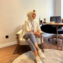 Kl. Psk. Mavide Keklik — Psikoloji, İstanbul. Portre fotoğrafı.