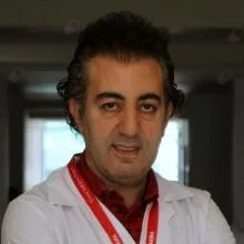 Op. Dr. Kemal Ertaş — Üroloji, Diyarbakır. Portre fotoğrafı.