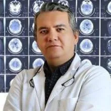 Uzm. Dr. Murat Hasan Uçankale — Beyin Ve Sinir Cerrahisi. Portre fotoğrafı.