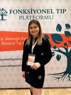 Dyt. Esra Şen profilinde yer alan galeri fotoğrafı.