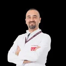Op. Dr. Özgür Koç — Üroloji. Portre fotoğrafı.