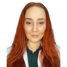 Kl. Psk. Güliz Şaşmaz — Psikoloji, İstanbul. Portre fotoğrafı.