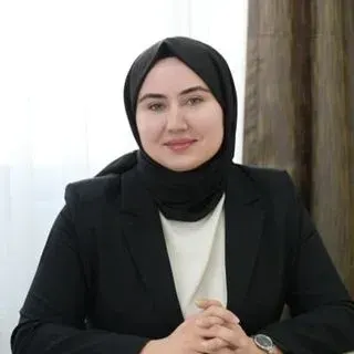 Psk. Ayşenur Dıvarcı — Psikoloji, Melikgazi, Kayseri. Portre fotoğrafı.