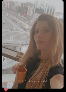 Dkt. Meltem Şen profilinde yer alan galeri fotoğrafı.