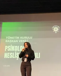 Psk. Neslişah Sarılı profilinde yer alan galeri fotoğrafı.