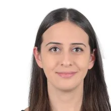 Hasine Sağcan — Çocuk Gelişimi, İstanbul. Portre fotoğrafı.