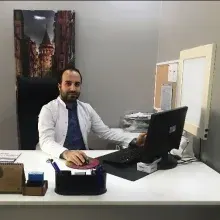 Uzm. Fzt. Yasin Algantekin — Fizyoterapi Ve Rehabilitasyon, Güngören, İstanbul. Portre fotoğrafı.