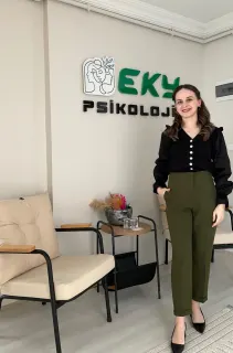 Psk. Esma Koyuncu Yıldırım profilinde yer alan galeri fotoğrafı.
