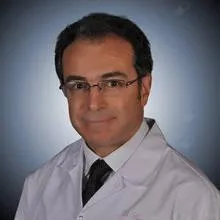 Prof. Dr. Cüneyt Köksoy — Ankara. Portre fotoğrafı.