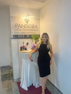 Uzm. Psk. İrem Çırakman profilinde yer alan galeri fotoğrafı.