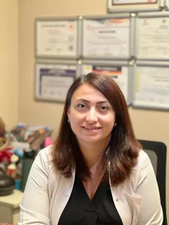 Op. Dr. Fatma Özlü Akkuş profilinde yer alan galeri fotoğrafı.