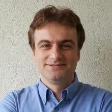 Uzm. Dr. Murat Keskin — Çocuk Sağlığı Ve Hastalıkları, İstanbul. Portre fotoğrafı.