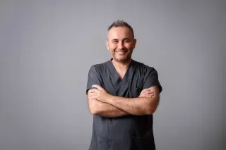 Doç. Dr. Hakan Kalaycı profilinde yer alan galeri fotoğrafı.