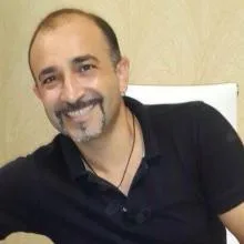 Op. Dr. Tugay Seküçoğlu — Plastik Rekonstrüktif Ve Estetik Cerrahi, Adana. Portre fotoğrafı.