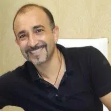 Op. Dr. Tugay Seküçoğlu — Plastik Rekonstrüktif Ve Estetik Cerrahi, Adana. Portre fotoğrafı.